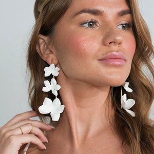 lili earrings